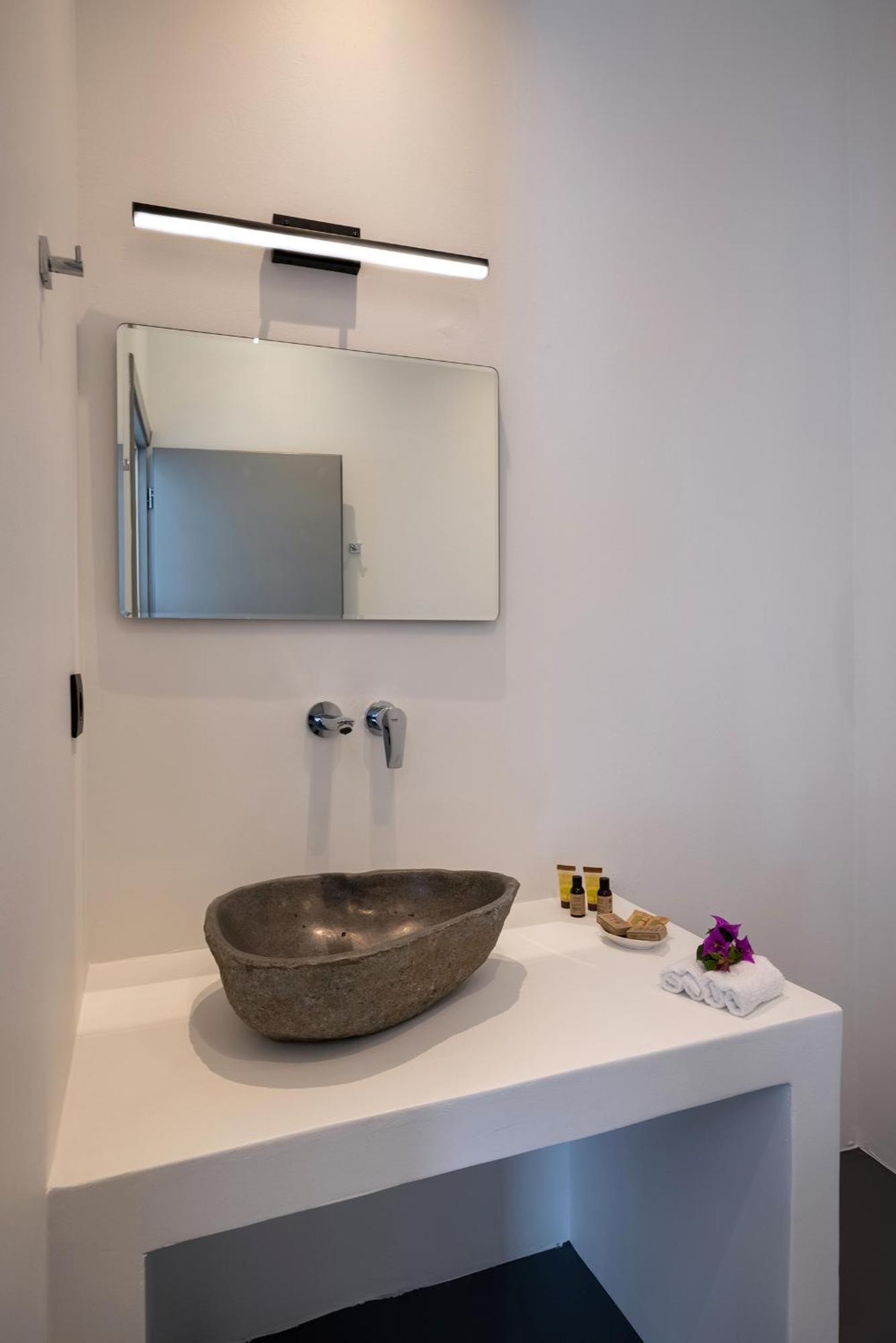 Alexandros Suites, Mykonos Town, With Shared Rooftop Terrace * Mykonos Town