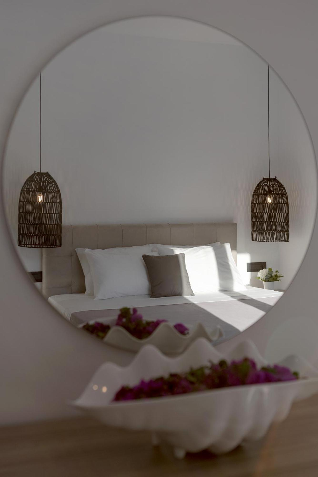 Alexandros Suites, Mykonos Town, With Shared Rooftop Terrace *