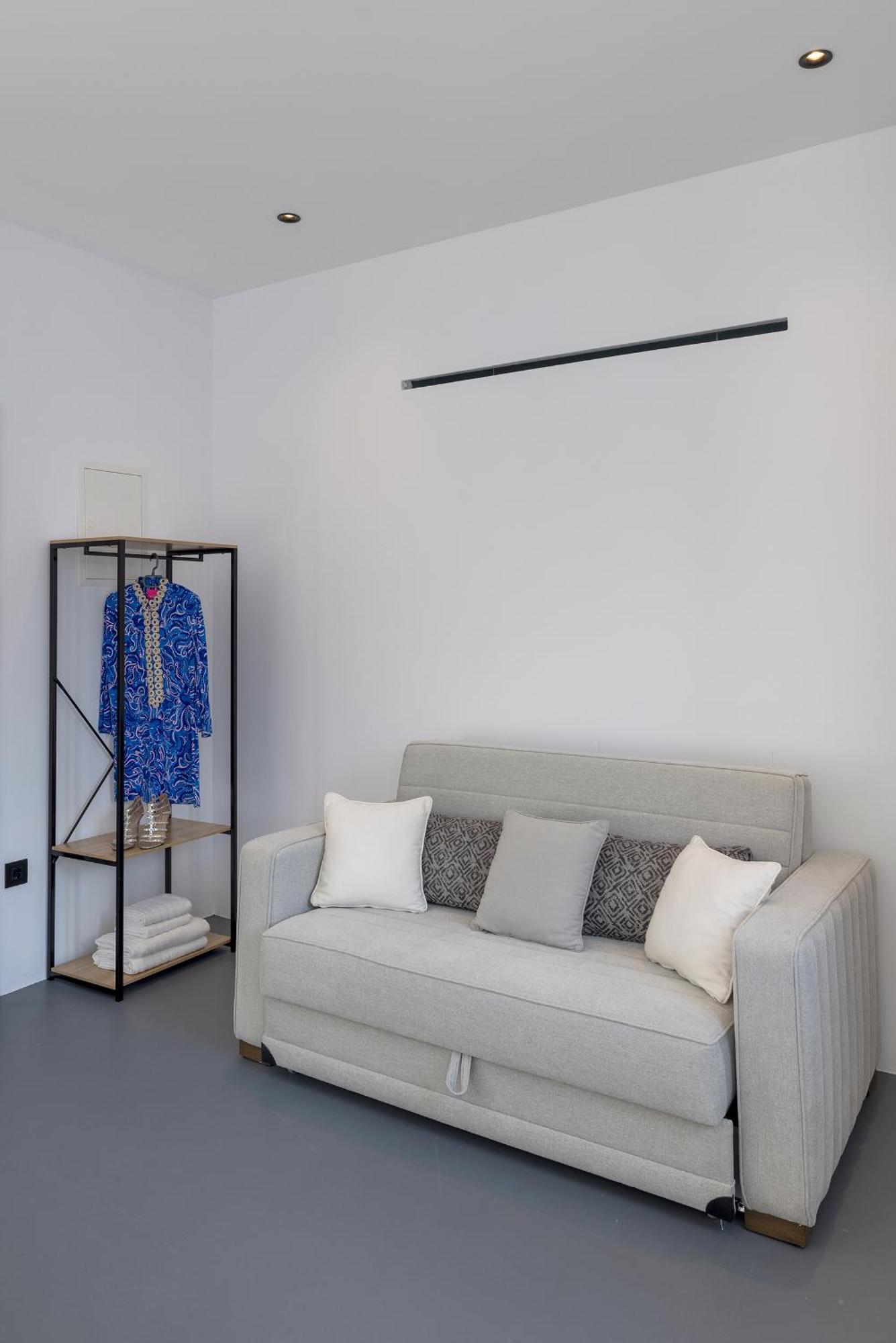Alexandros Suites, Mykonos Town, With Shared Rooftop Terrace *