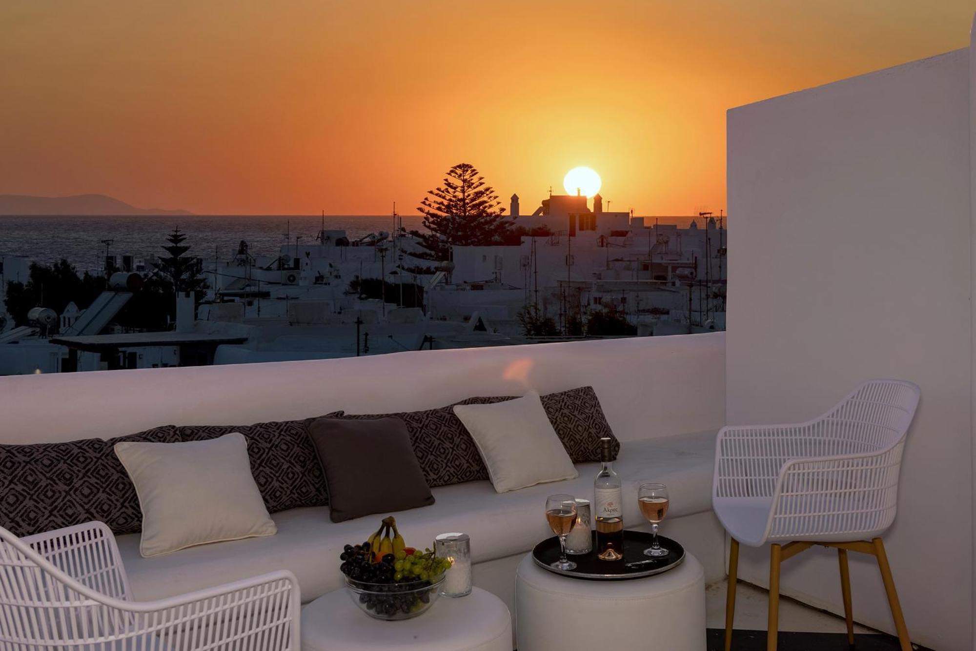 Alexandros Suites, Mykonos Town, With Shared Rooftop Terrace *